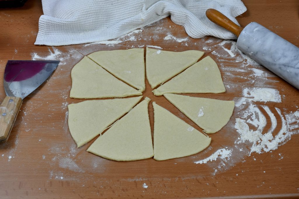 Cheese-stuffed-crescent-rolls-process-10-SunCakeMom