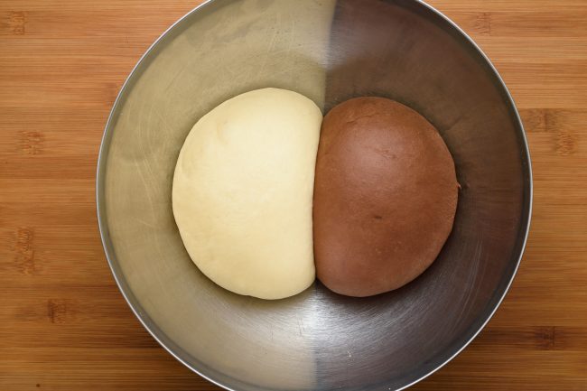 Chocolate roll recipe - SunCakeMom