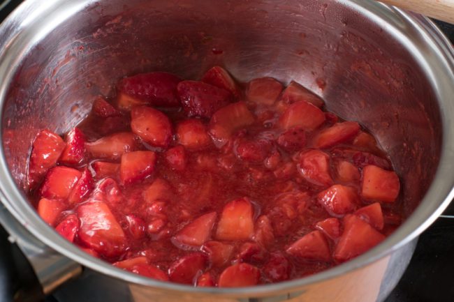 Sugar-free-strawberry-jam-recipe-Process-4-SunCakeMom