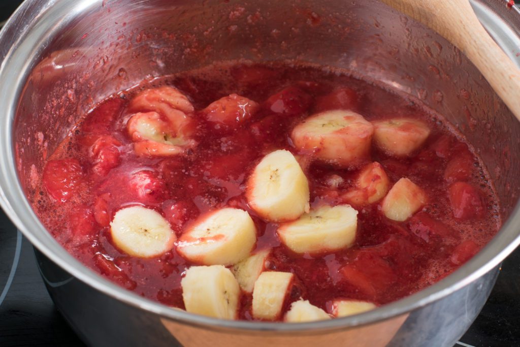Sugar-free-strawberry-jam-recipe-Process-5-SunCakeMom