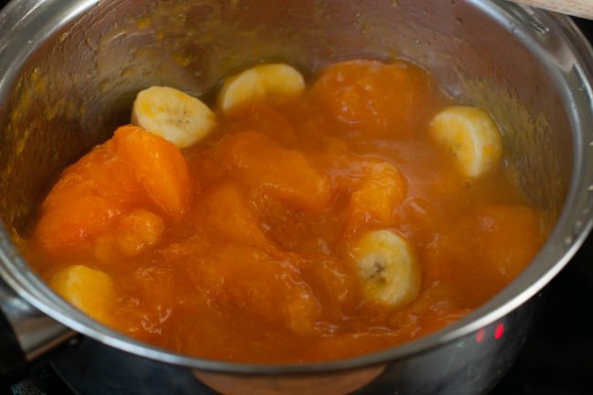 Low-sugar-apricot-jam-recipe-Process-8-SunCakeMom