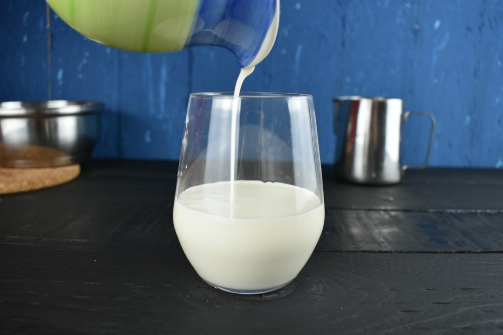 Condensed-milk-2-SunCakeMom