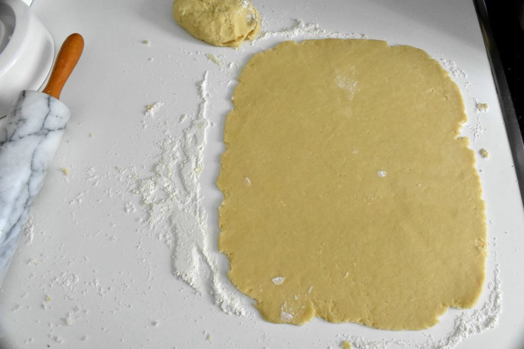 Easy-cheese-scone-recipe-process-5-SunCakeMom