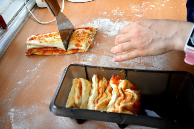 Pull-apart-pizza-bread-process-2-SunCakeMom