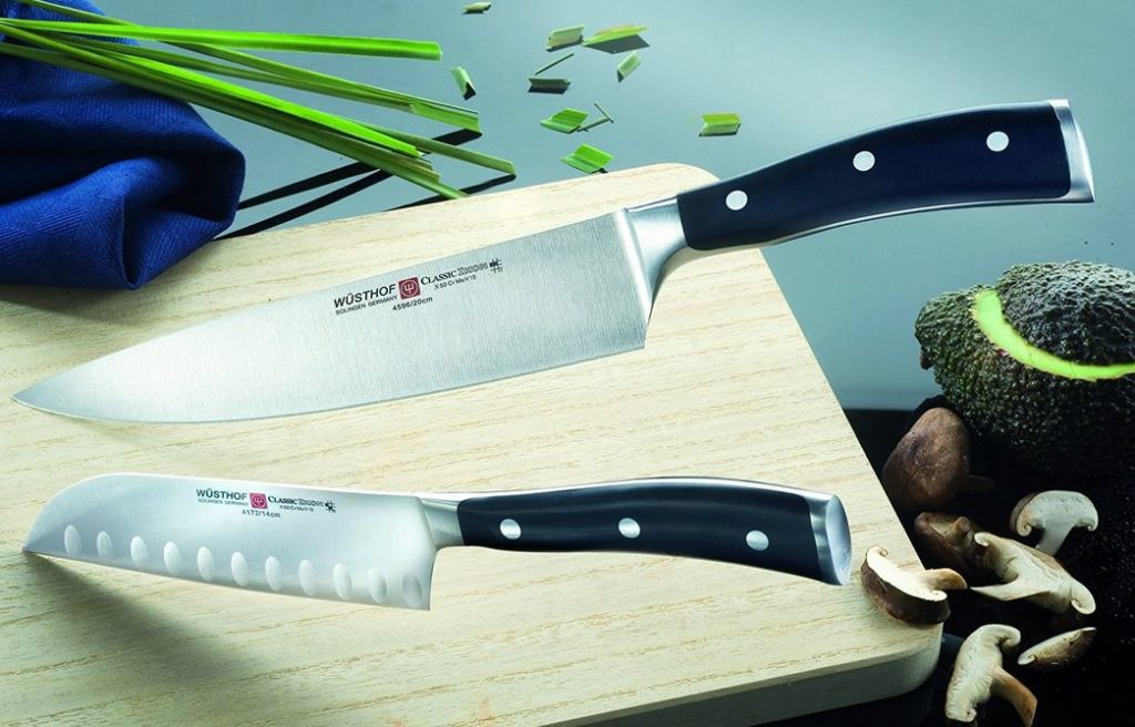 Wusthof-classic-ikon-chef-santoku-knife