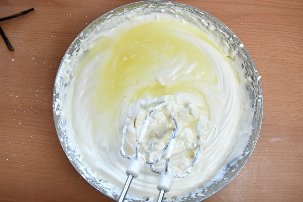 Low Carb Cheesecake Recipe – Sugar Free Keto Cheesecake-Process-6-SunCakeMom
