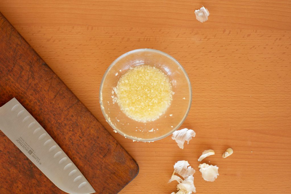 Garlic-knot-recipe-Process-1-SunCakeMom