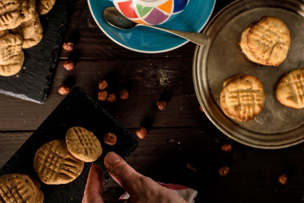Hazelnut cookies recipe - SunCakeMom