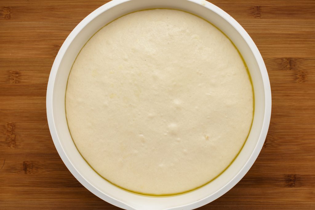 Flour oil yeast dough - SunCakeMom