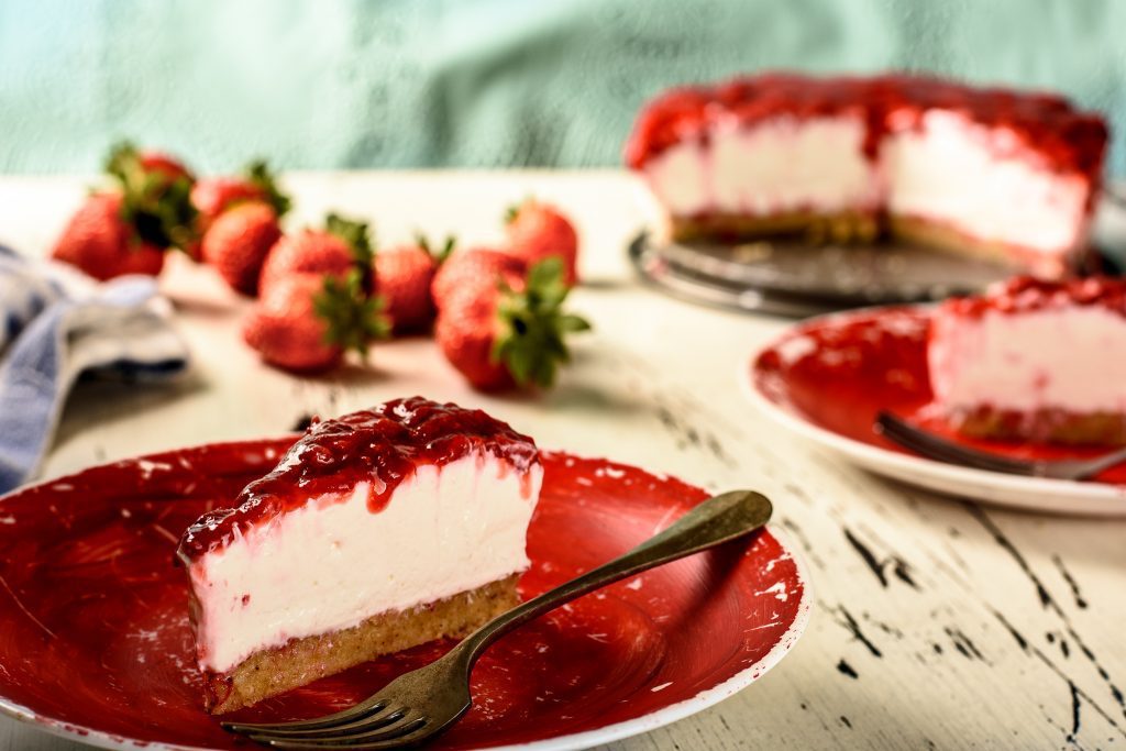 Strawberry cheesecake recipe - SunCakeMom