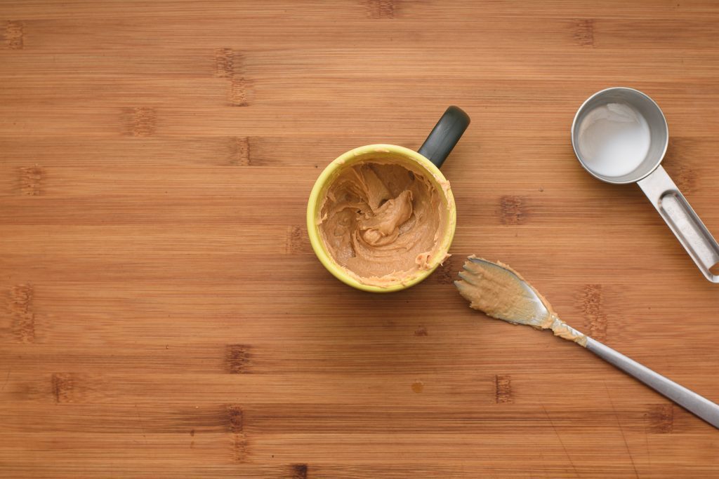 Peanut butter mug cake recipe - SunCakeMom