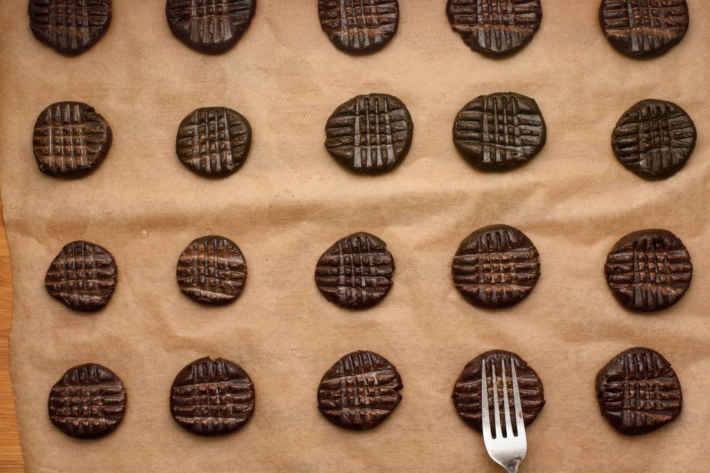Chocolate peanut butter cookies - SunCakeMom
