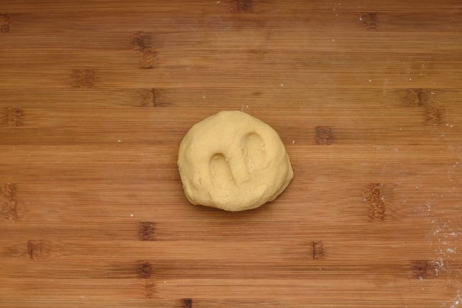 Flour-butter-dough-cookies--gp--SunCakeMom
