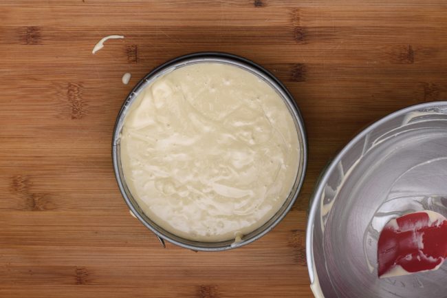 Flour butter eggs buttermilk baking powder baking soda --gp-- Su