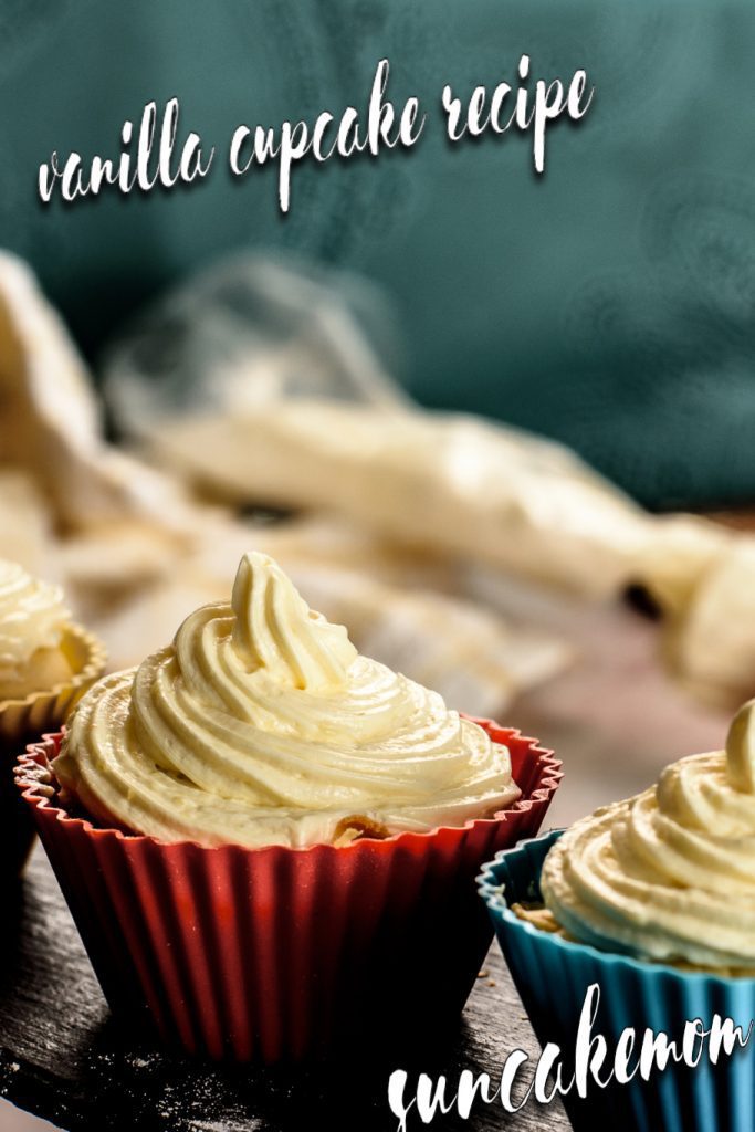 Vanilla-cupcake-recipe-Pinterest-SunCakeMom