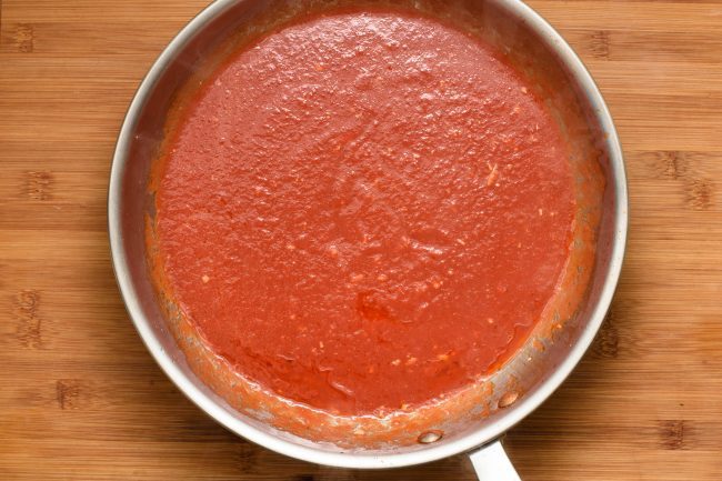 Garlic-saute-stir-fry-skillet-tomato-sauce-puree--gp--1-SunCakeMom