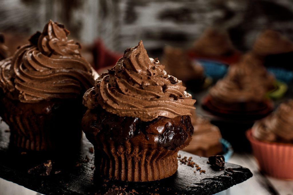 Chocolate-cupcake-recipe-1-SunCakeMom