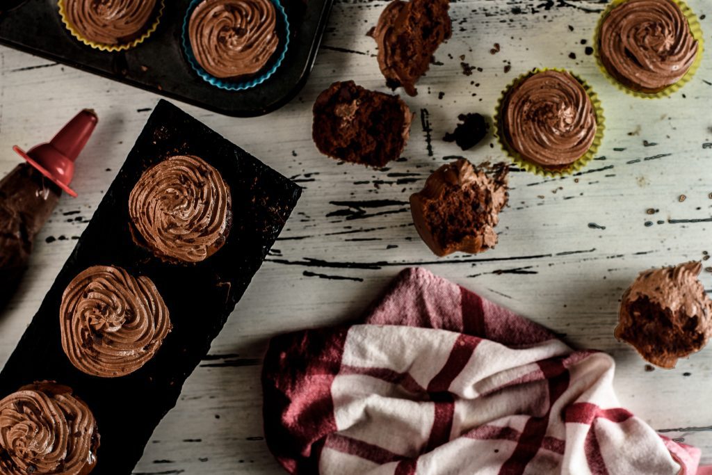Chocolate-cupcake-recipe-3-SunCakeMom
