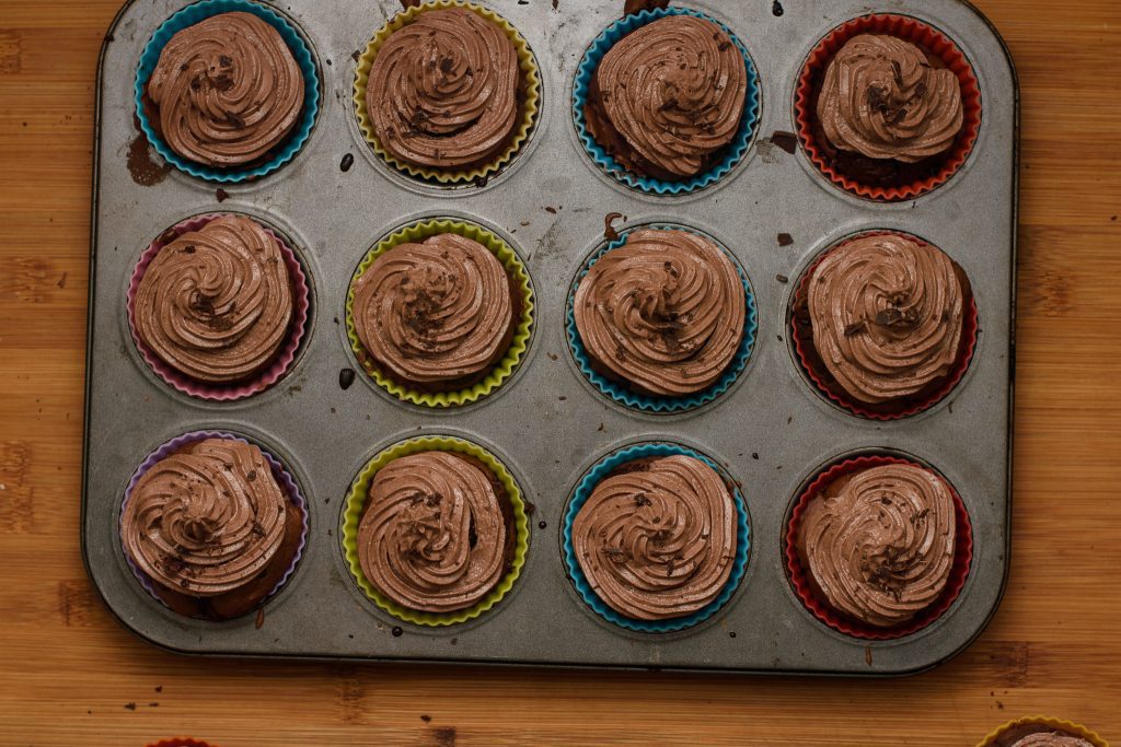 Chocolate-cupcake-recipe-Process-2-SunCakeMom