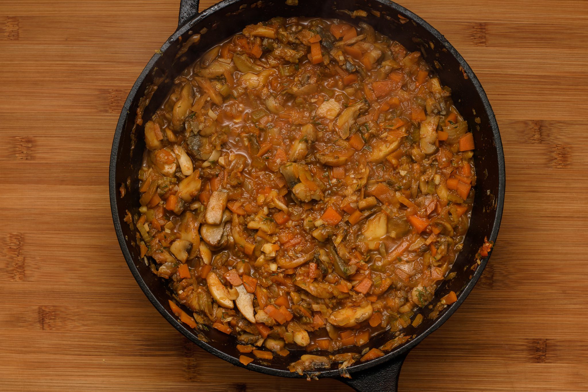 Hungarian Mushroom Soup Recipe | FitttZee