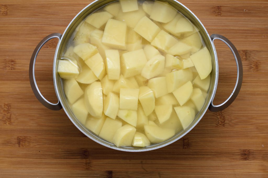 Cook-cut-potatoes--gp--1-SunCakeMom