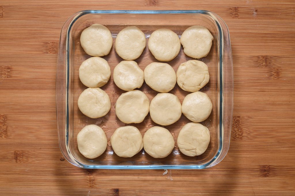 Gravy-and-biscuit-casserole-recipe-Process-1-SunCakeMom
