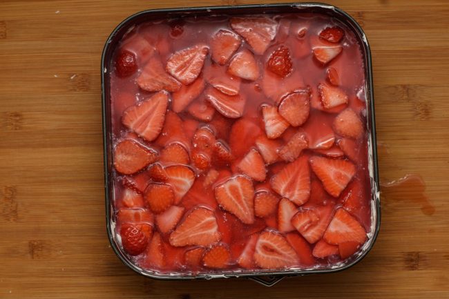 Strawberry-pretzel-salad-recipe-Process-9-SunCakeMom