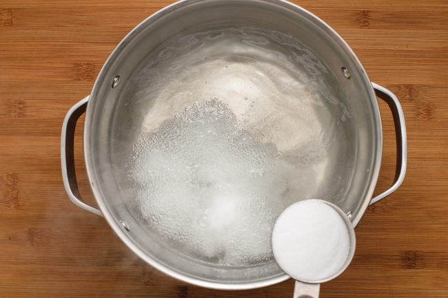 Baking-soda-water-pot--gp--1-SunCakeMom
