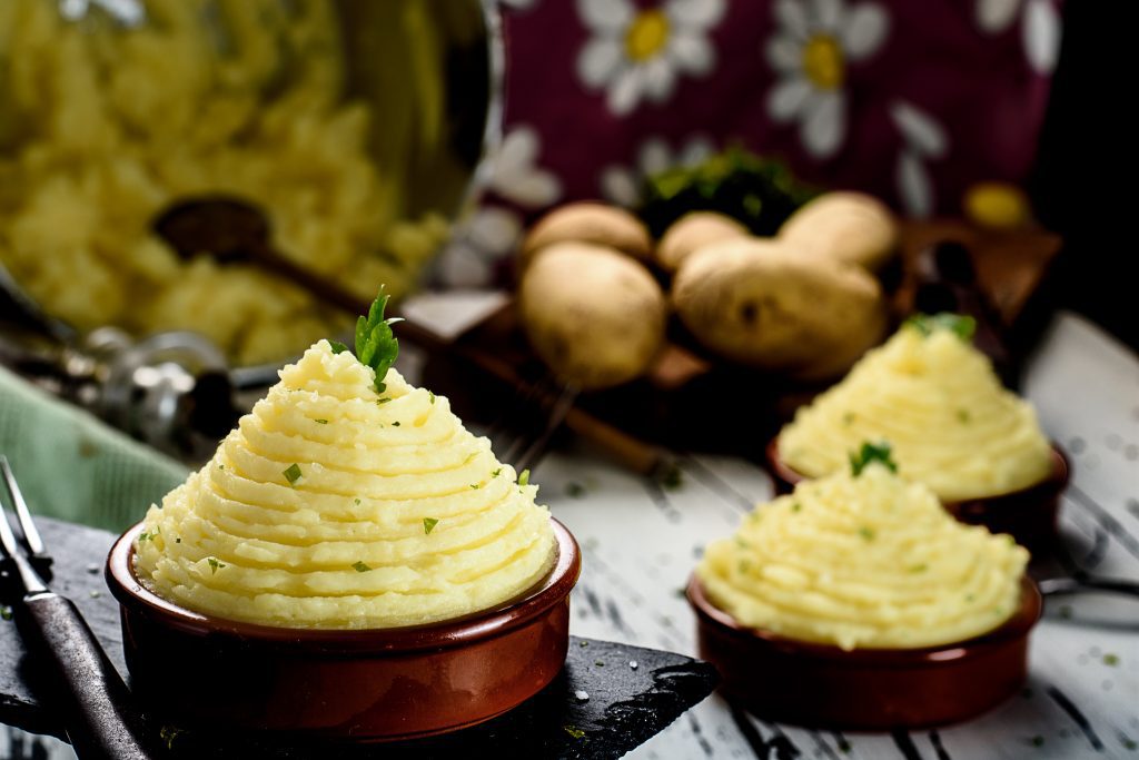 Mashed-potatoes-recipe-1-SunCakeMom