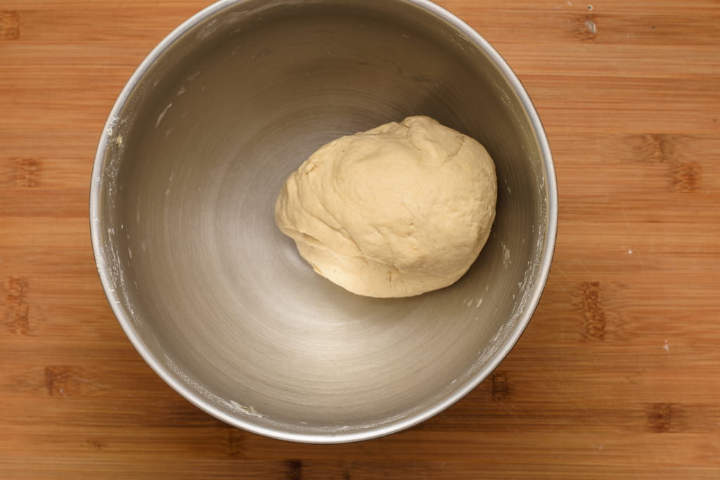 Egg-flour-dough-knead--gp--2-SunCakeMom